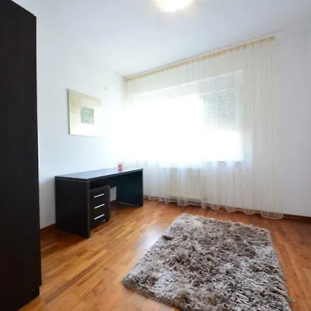 Apartment Herastrau Park Deluxe French Town Bucharest