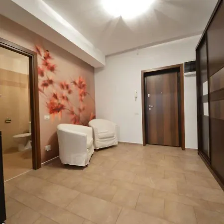 Herastrau Park Deluxe French Town Apartment Bucharest
